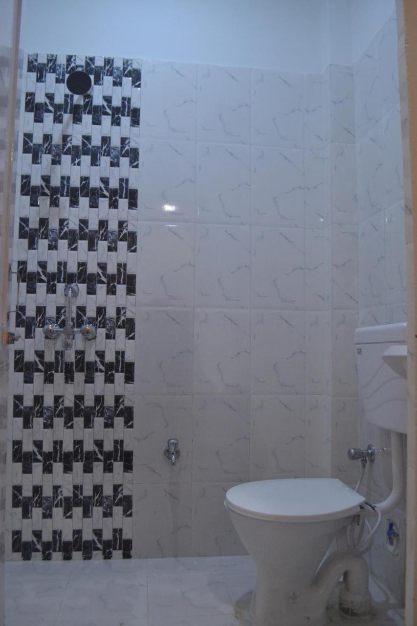 Hotel Samman Varanasi Ngoại thất bức ảnh